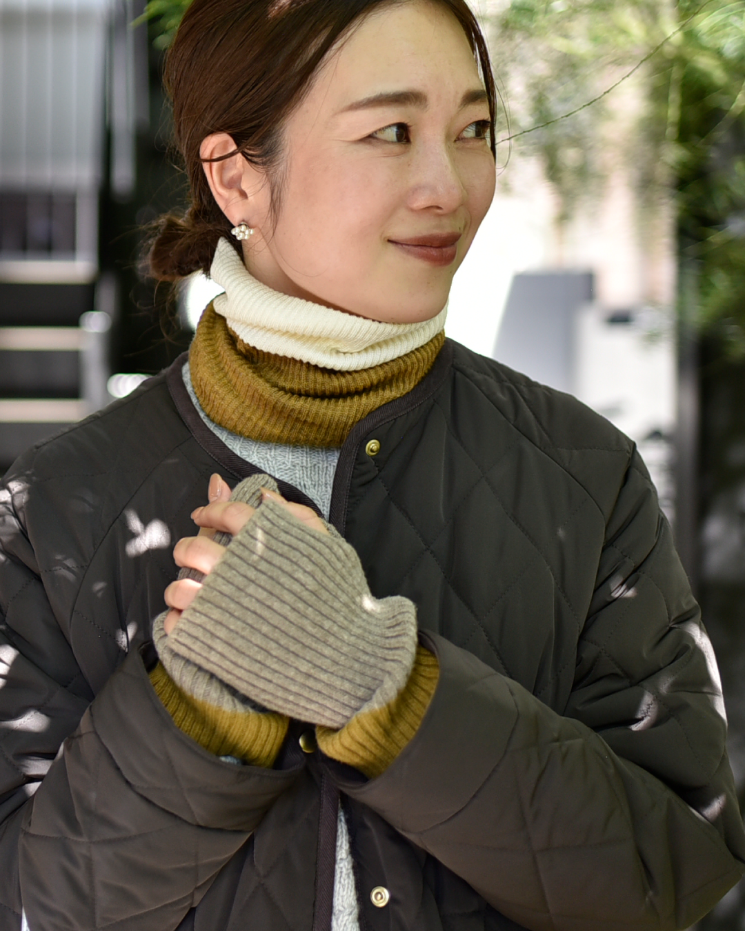 OURHOME 上質ウール ハイネックニット ブラウングレー 最終 OURHOME 上質ウール ハイネックニット ブラウングレー 最終