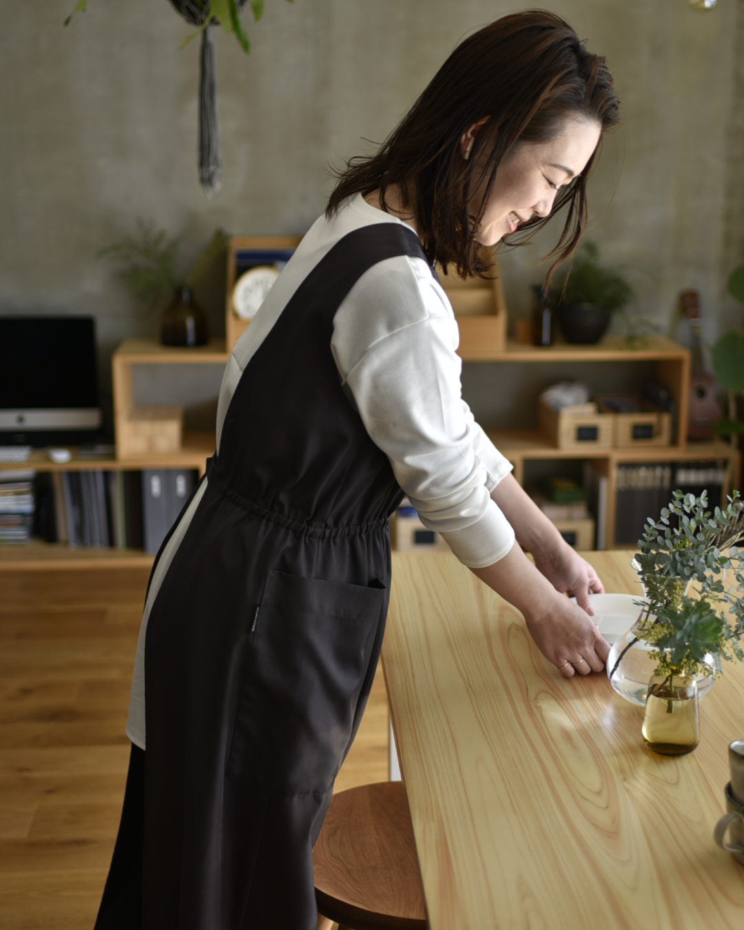 OURHOME シワになりにくいエプロン グレー エプロンクリップ付き シワになりにくいエプロン – OURHOME