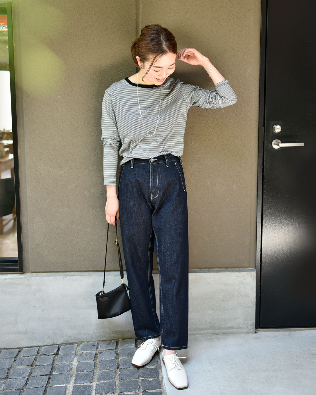 OUR アワーホーム こだわりシルエットのデニムパンツ こだわりシルエットのデニムパンツ – OURHOME