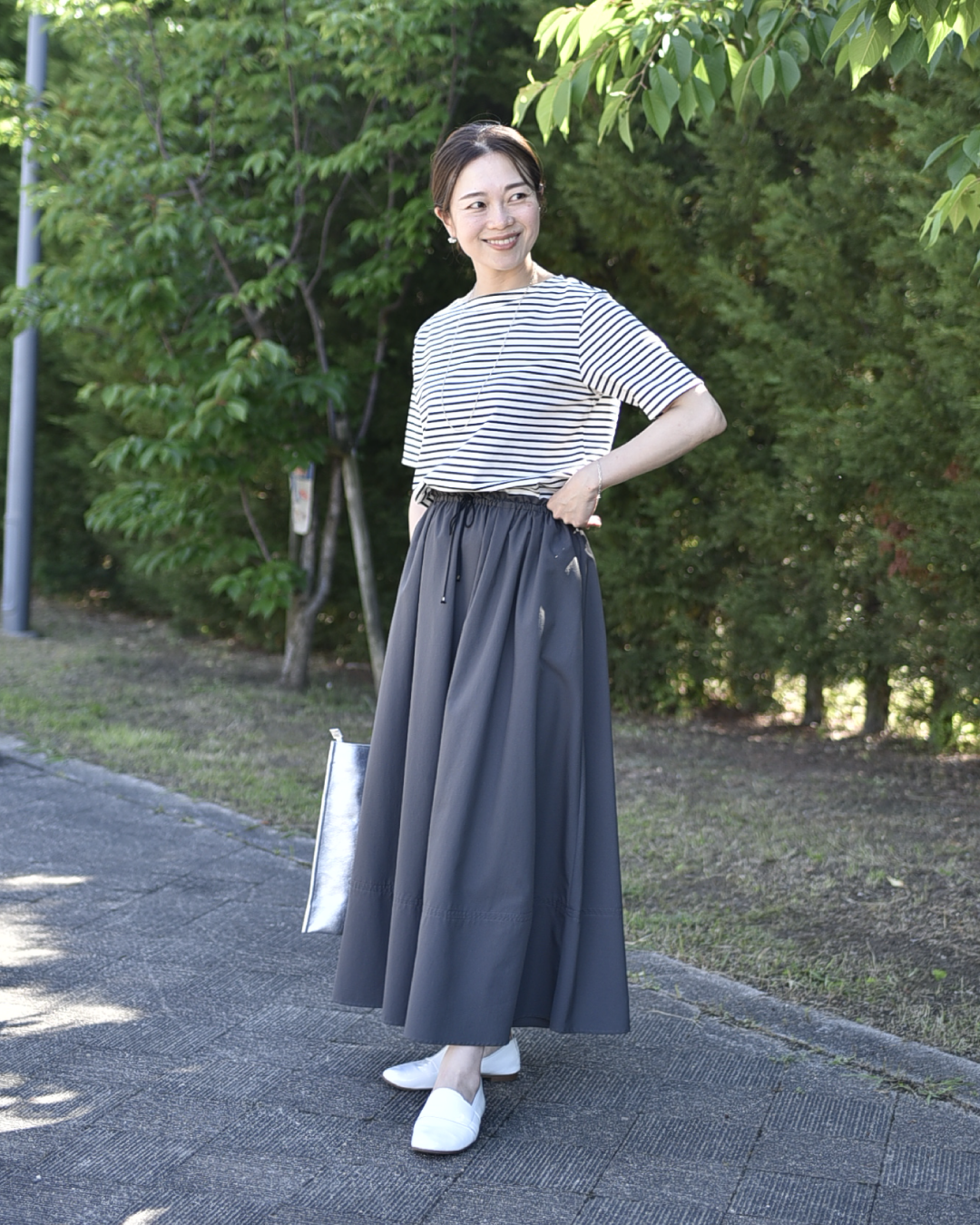 軽やか素材のギャザーロングスカート - OURHOME