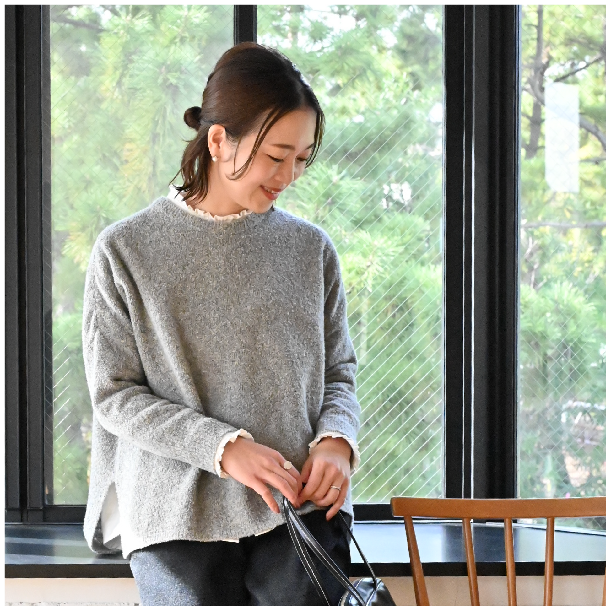 our ゆったりシルエットのあったかブークレニット グレー ゆったりシルエットのあったかブークレニット – OURHOME